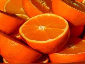vitamin C contained in oranges is eliminated by nicotine
